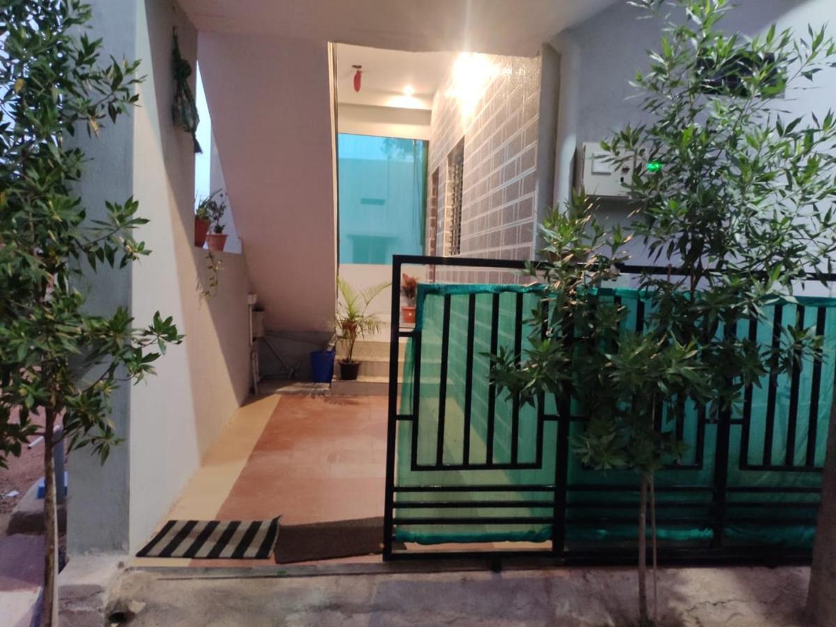 Veeru Homestay Hospet Extérieur photo